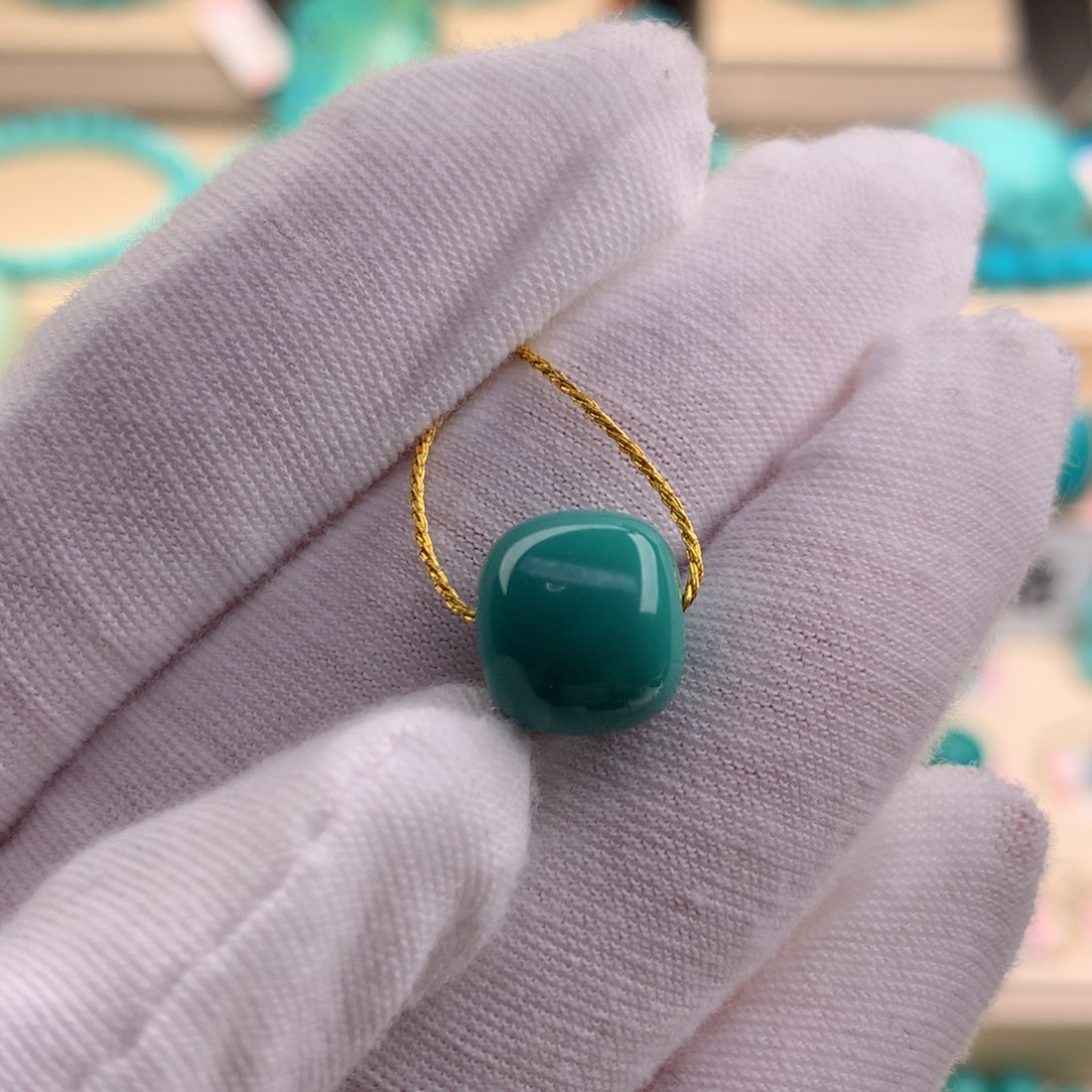 绿松石珠宝奇石未镶嵌10.9×9.9