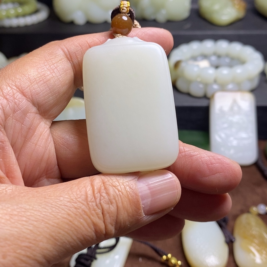 危***途和田玉未镶嵌吊坠(不含链)