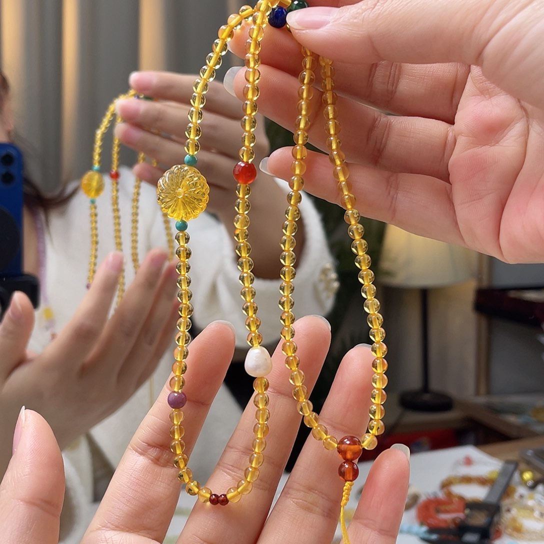 琥珀裸石未镶嵌琥珀项链