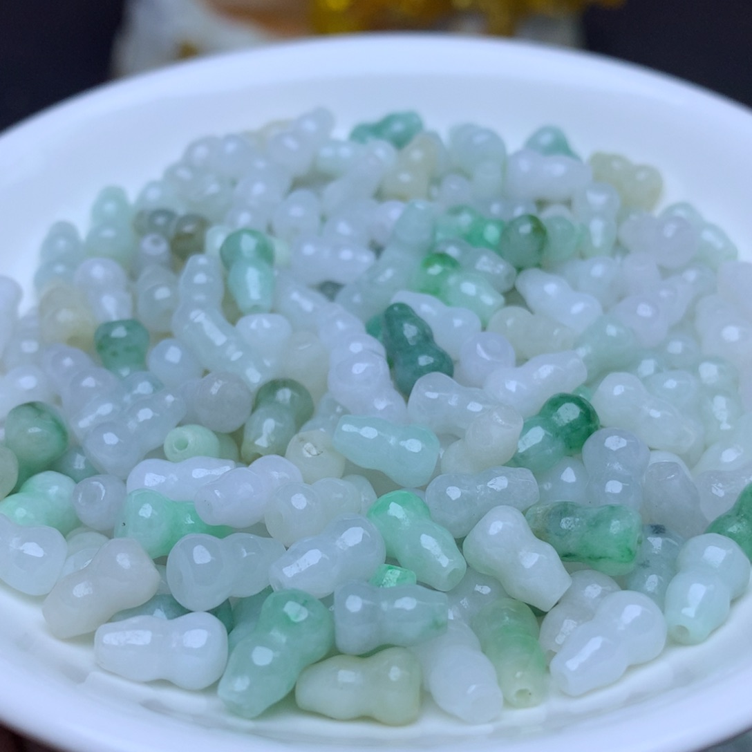 【闪购商品】翡翠手链未镶嵌卡6乘10冰葫芦50个