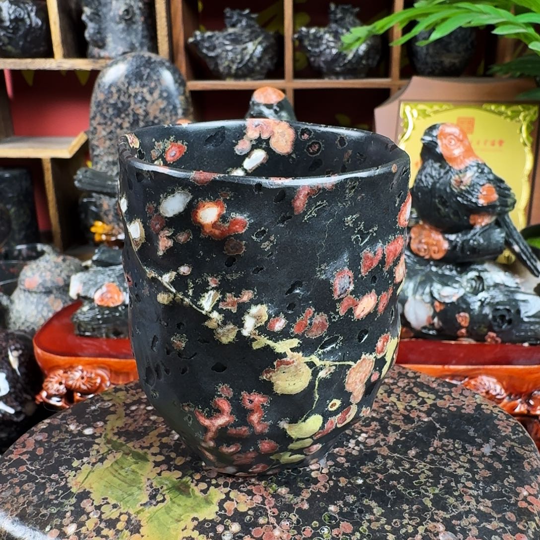 齐***阁梅花玉精品茶周边