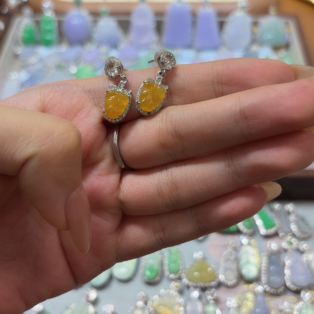 翡翠银S925镶嵌耳钉