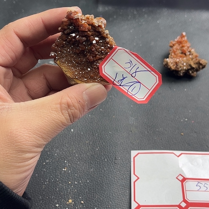 京***人石材518号58686999999