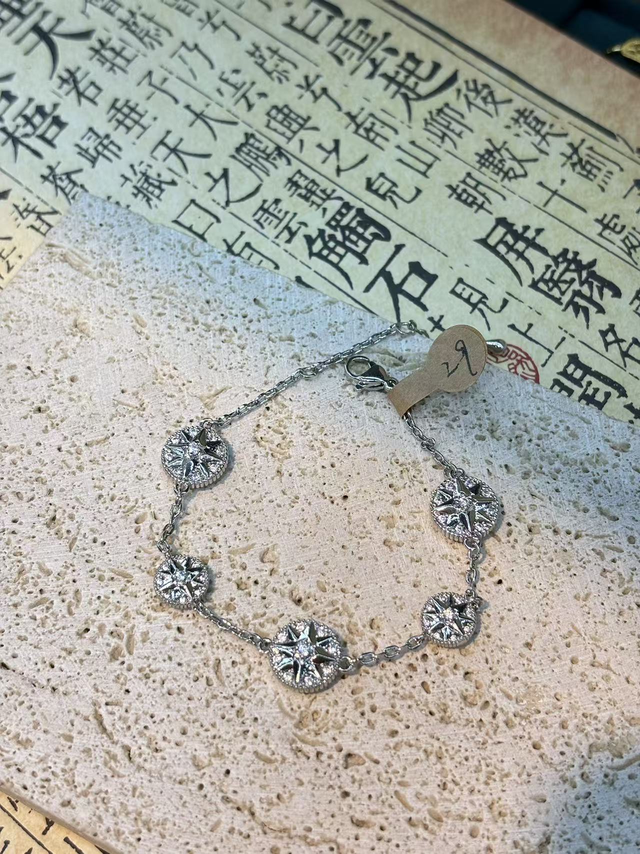 铜合金锆石手链 铜合金锆石 法式轻奢高级感幸运八芒星芒星