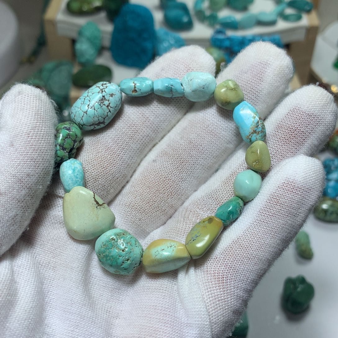 绿松石无未镶嵌原矿绿松石