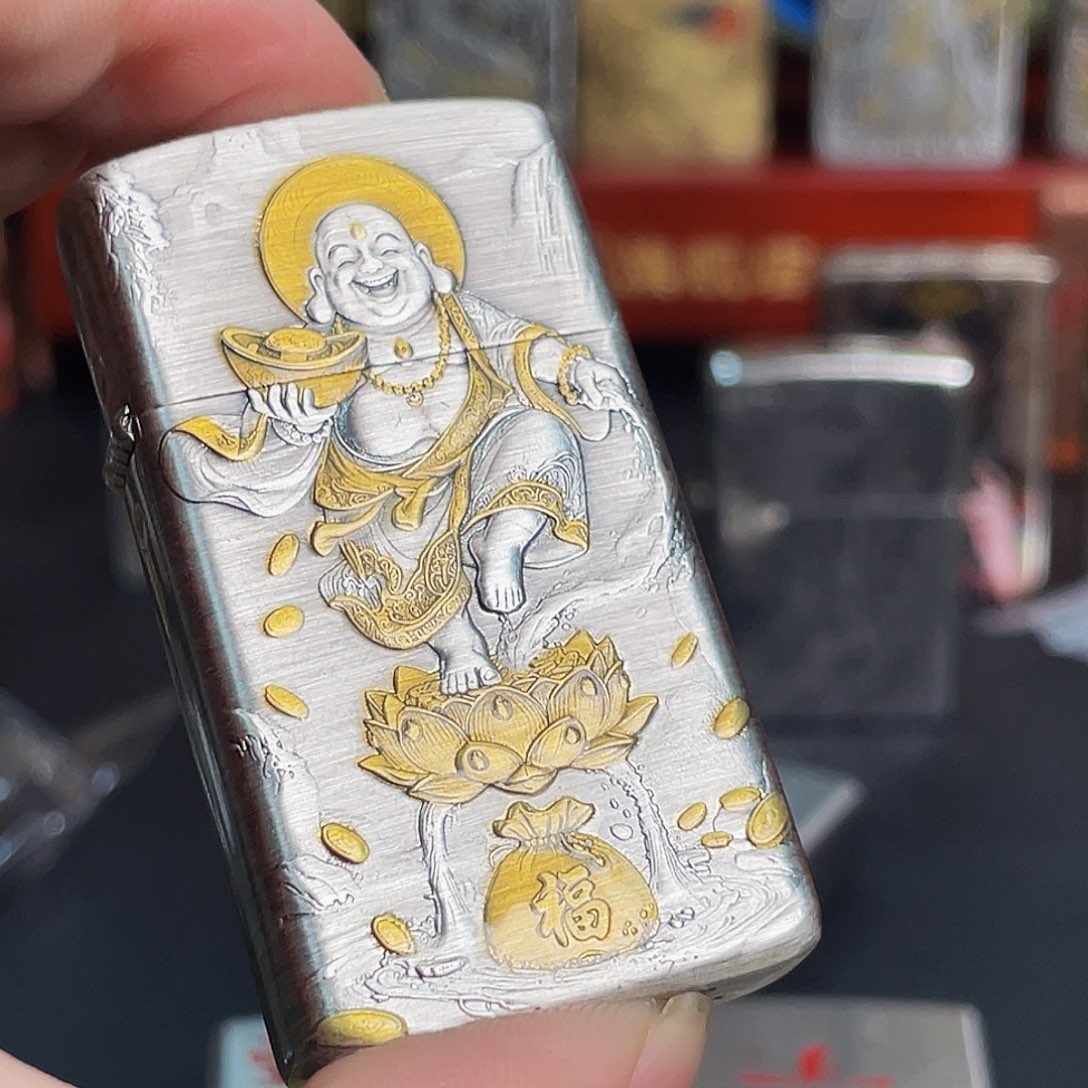 礼*师打火机的使用寿命是