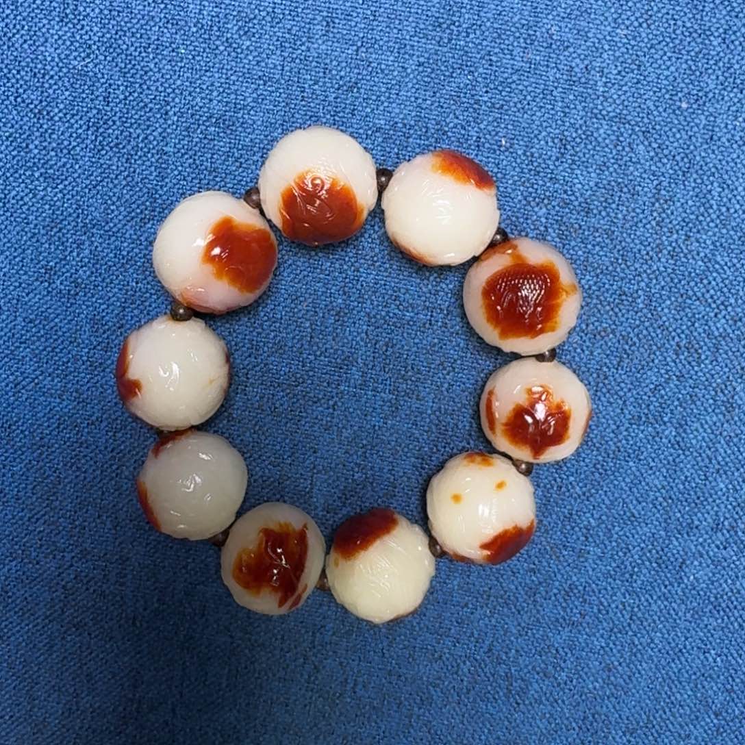 和田玉（糖玉）颈饰未镶嵌