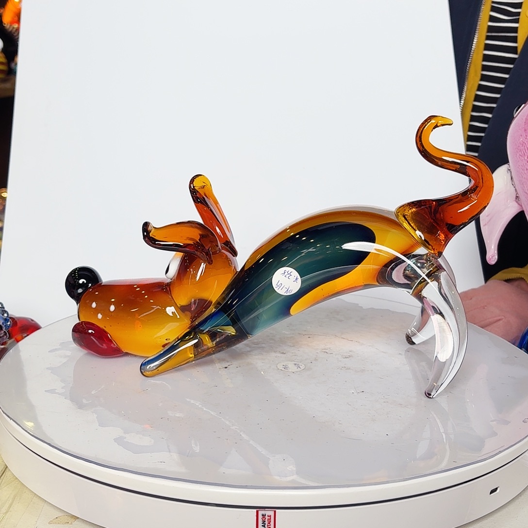 琉璃手工艺品琉璃岛上有个叫小