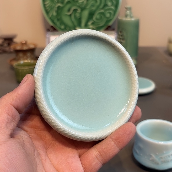 瓷片龙泉青瓷福利青瓷
