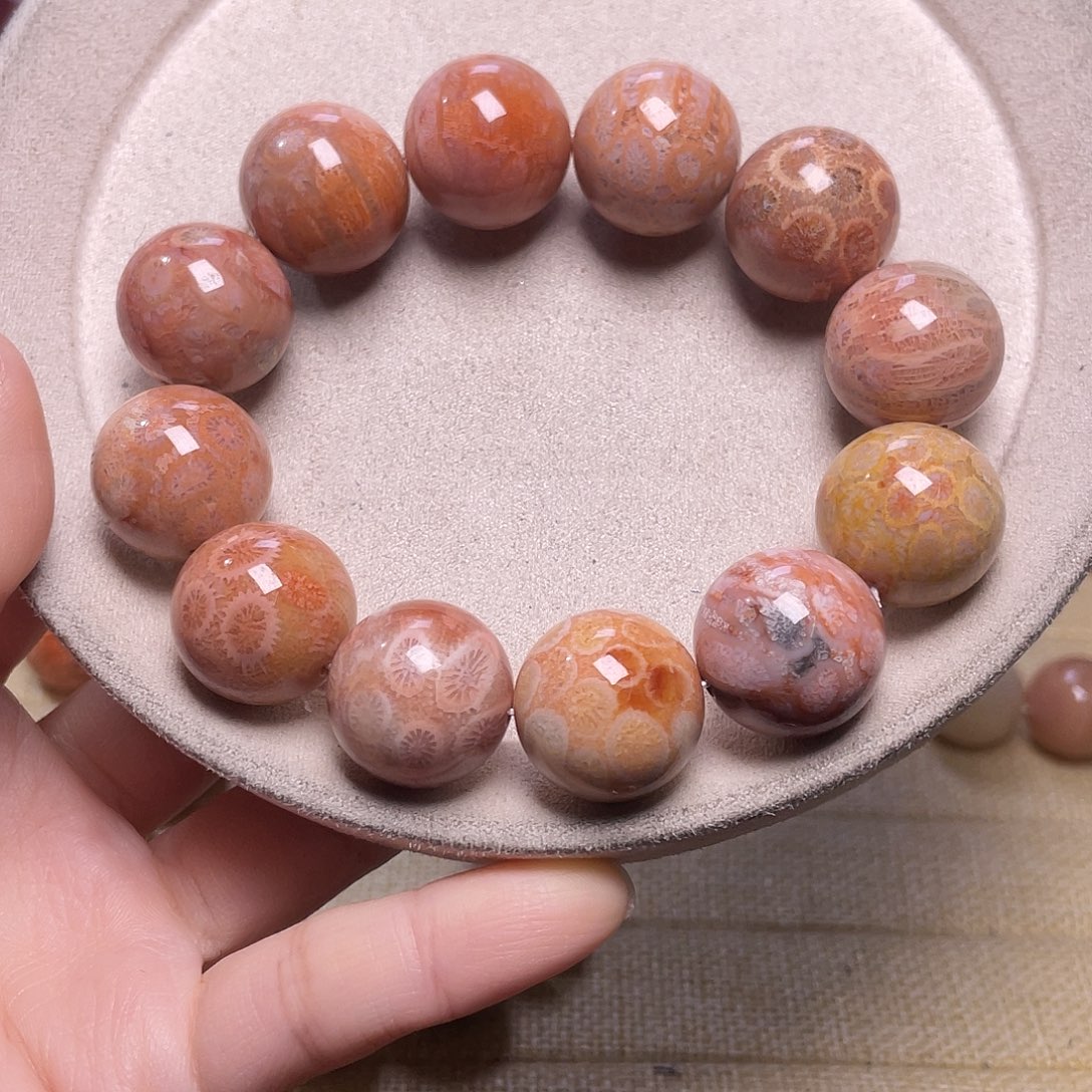 硅化玉未镶嵌50-65圈