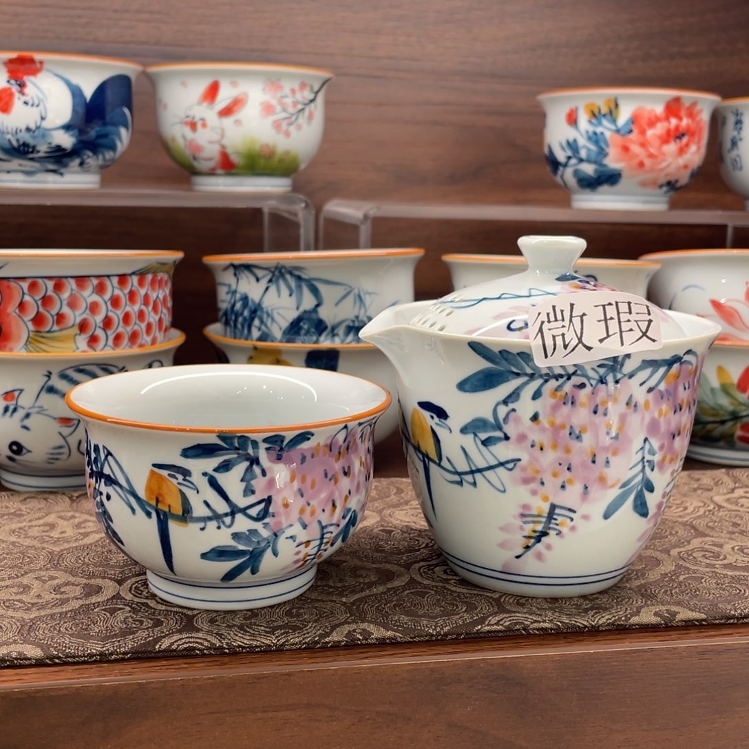 微瑕釉下彩纯手绘回***子