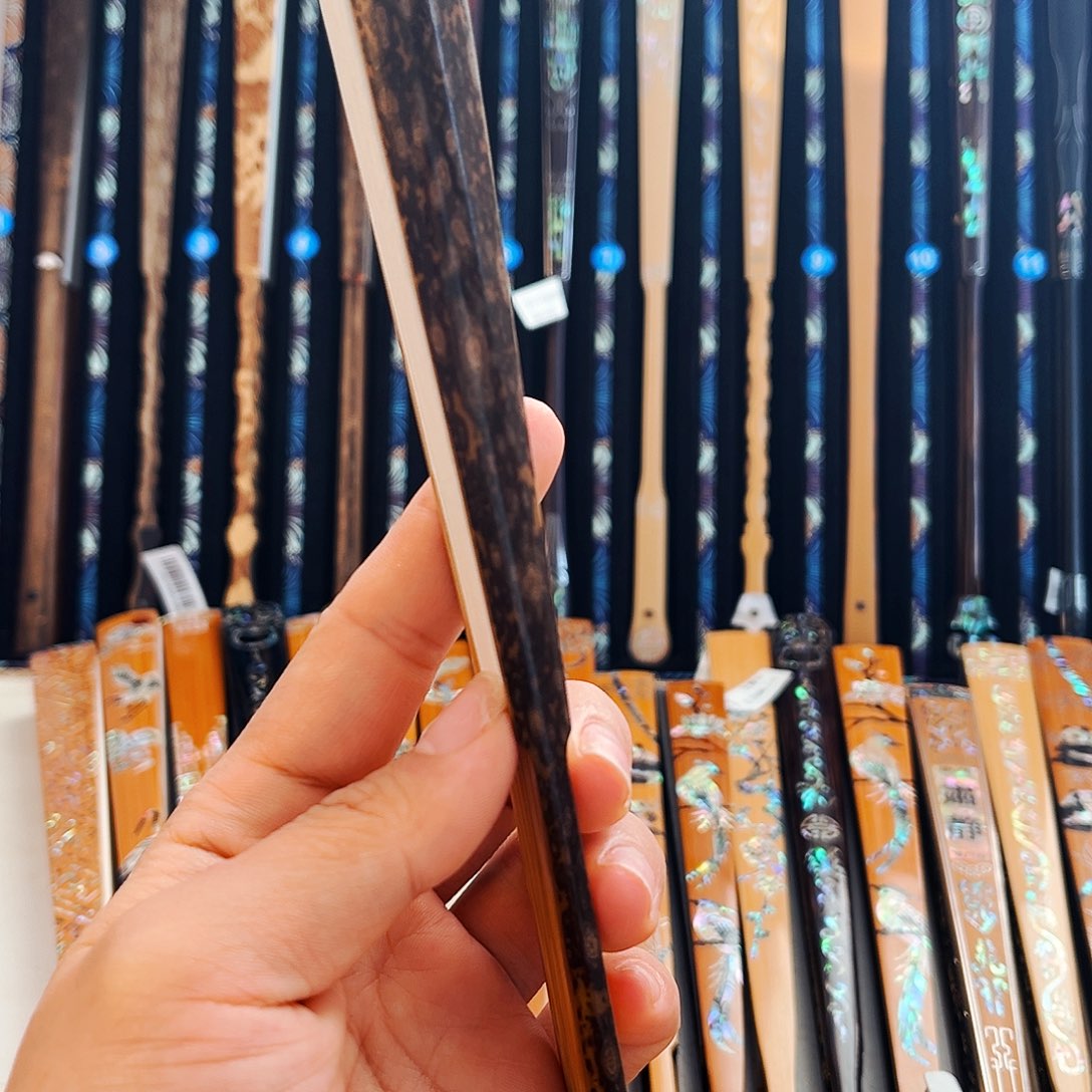 扇子可***璃健健康康平平安安