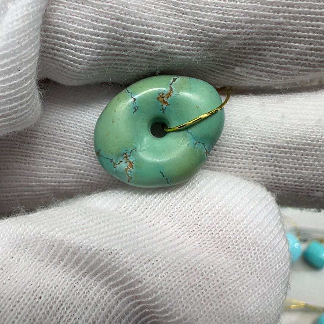 绿松石配饰未镶嵌