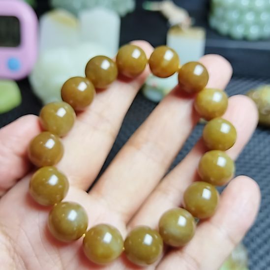 和田玉（糖玉）未镶嵌手链