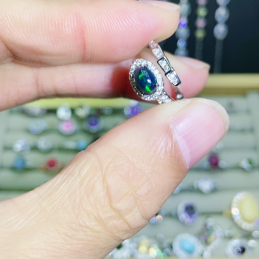 【闪购商品】未镶嵌欧泊戒指
