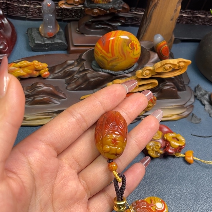 玛瑙/玉髓未镶嵌颈饰