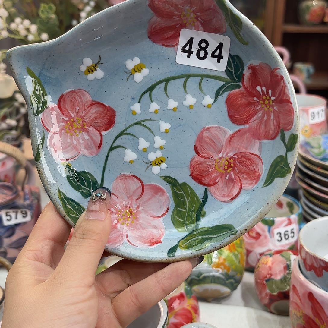 瓷片在这部影片当中扮演角色