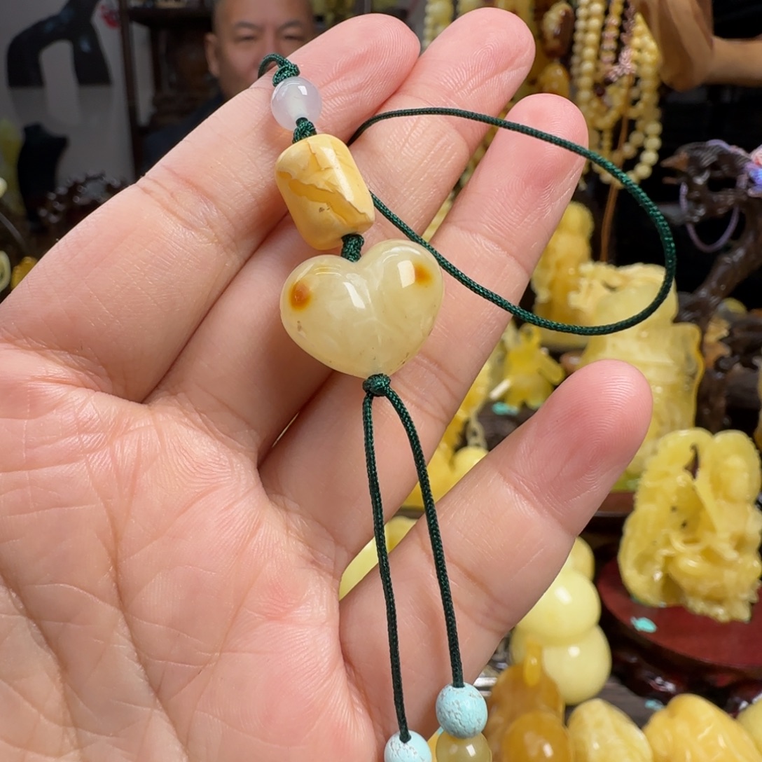 蜜蜡未镶嵌珠宝奇石微瑕