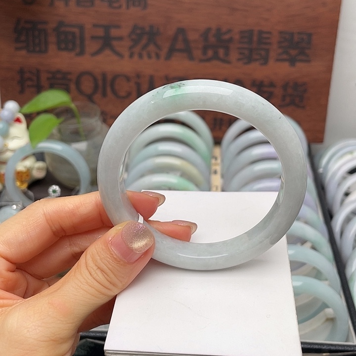 翡翠未镶嵌手镯58正圈