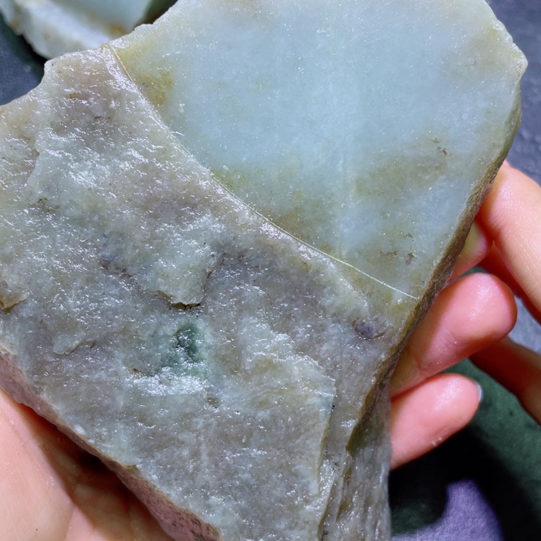 和田玉（糖玉）未镶嵌珠宝半成品