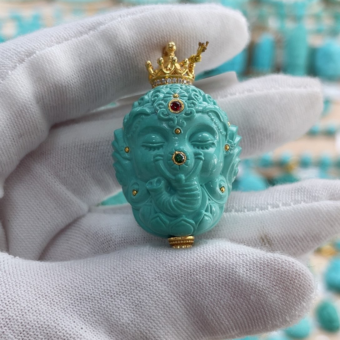 绿松石珠宝奇石18K金镶嵌