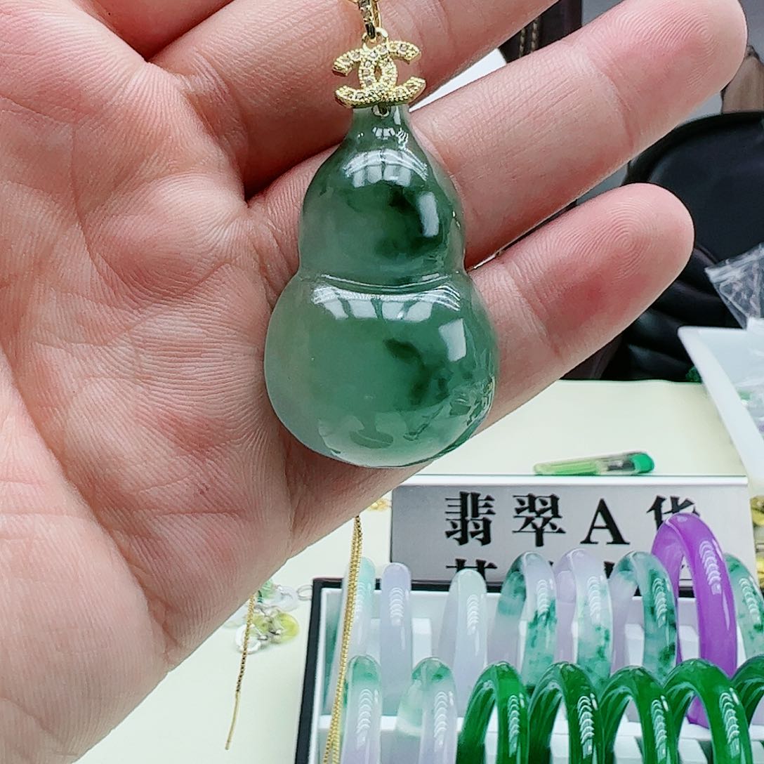 翡翠吊坠(赠链)银S925镶嵌