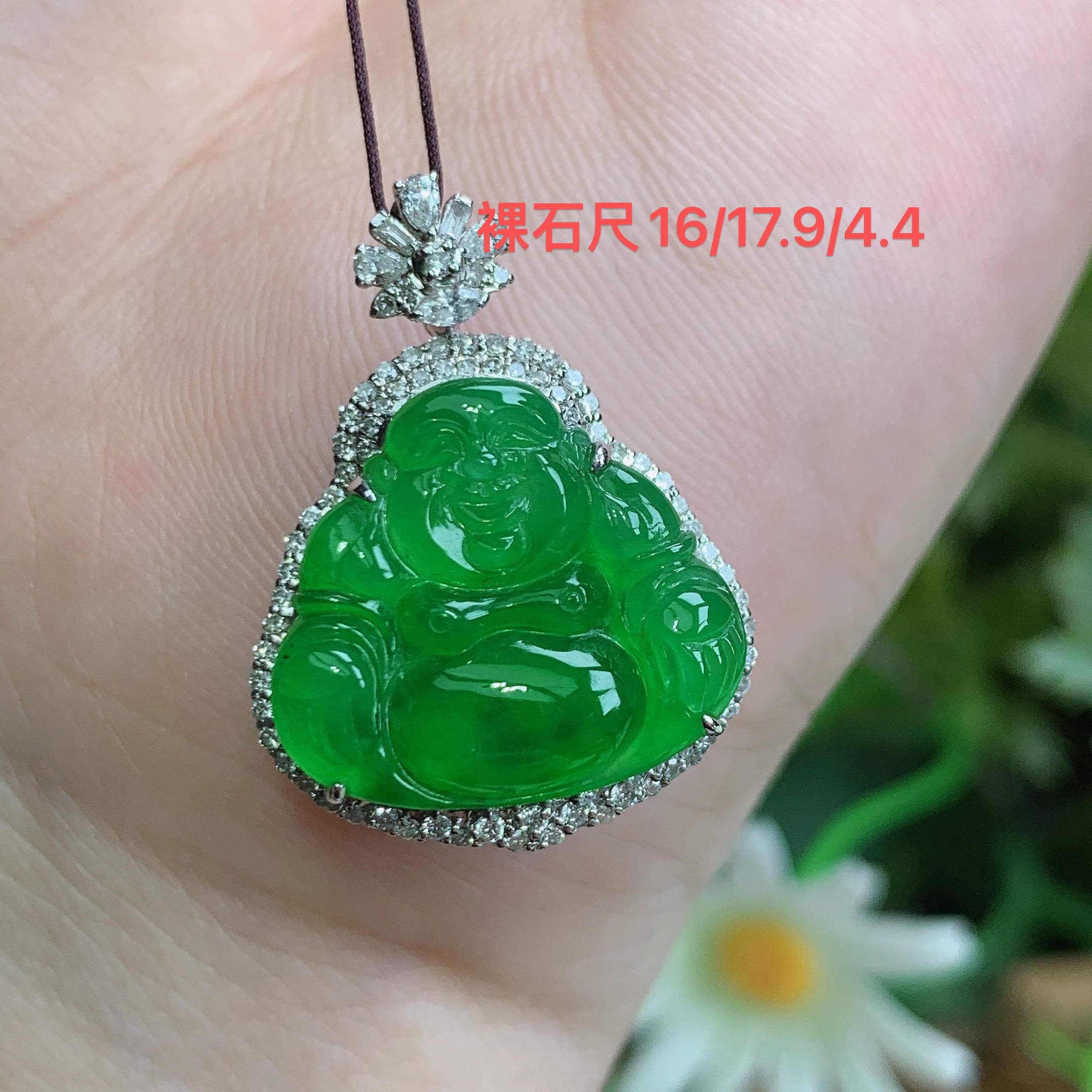 缅甸天然翡翠A货18k高冰起光满阳绿佛公吊坠雪尺寸26/19.6/9.3mm