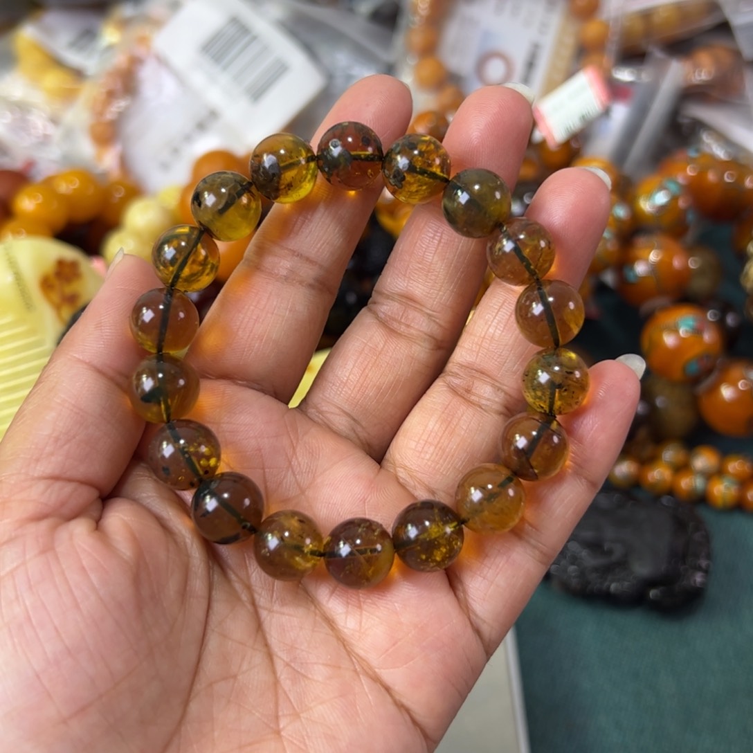 未镶嵌琥珀珠宝奇石932