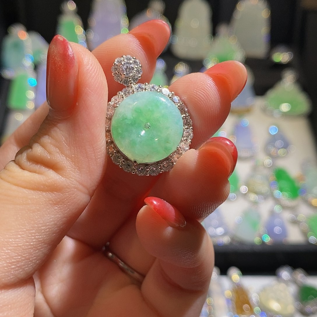 翡翠银S925镶嵌颈饰天然翡翠