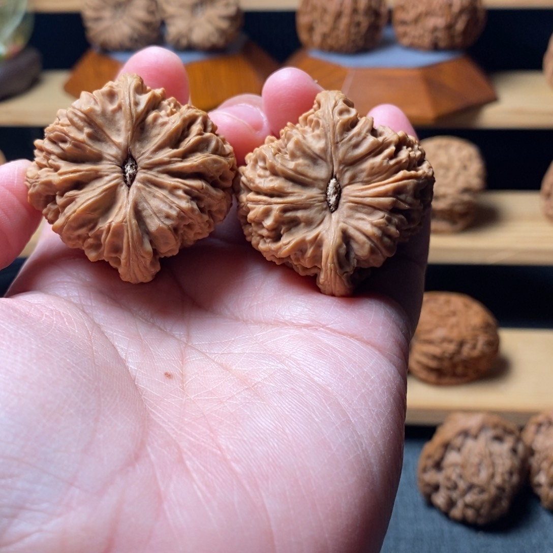 桃核吊坠伍*文玩核桃