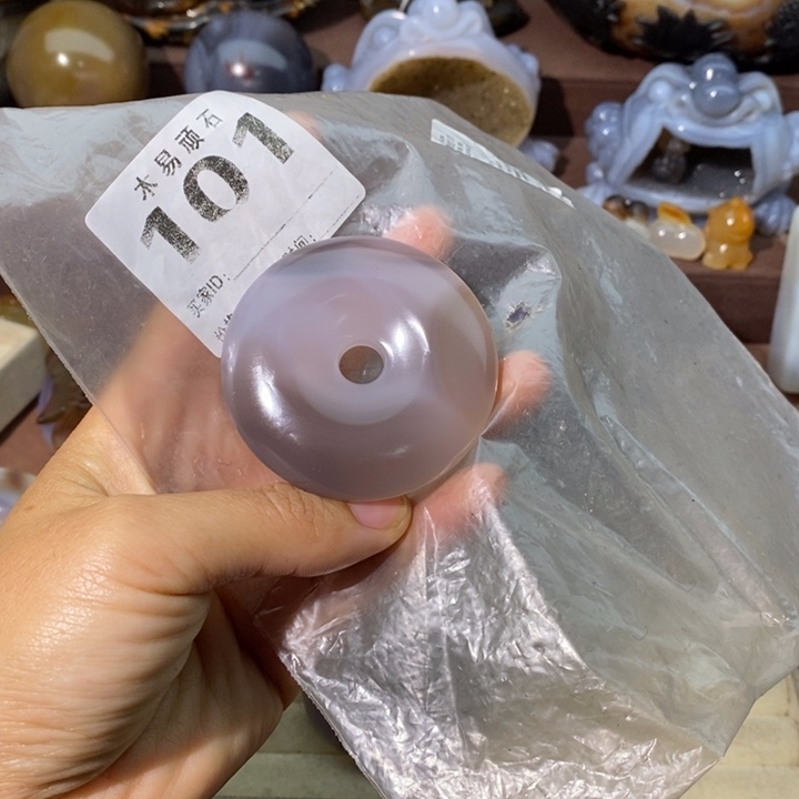 【闪购商品】冬****熊22577555556