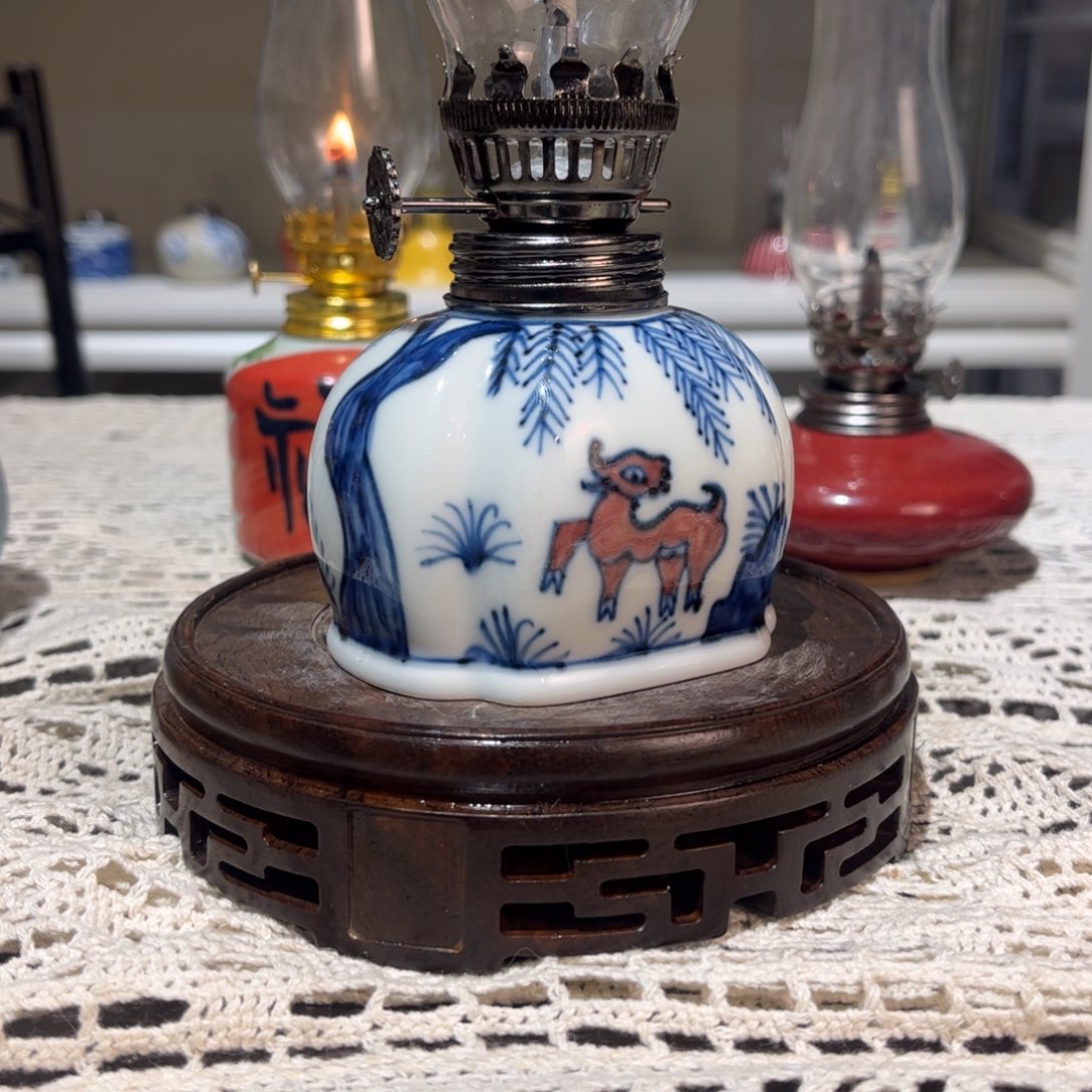 摆件景德镇陶瓷香薰灯
