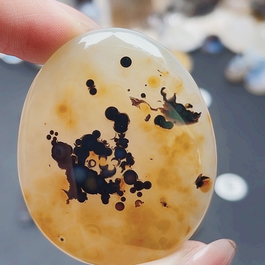 未镶嵌玛瑙/玉髓珠宝奇石