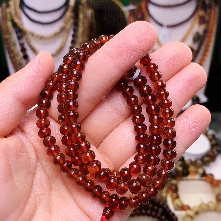 琥珀未镶嵌裸石血珀6+485