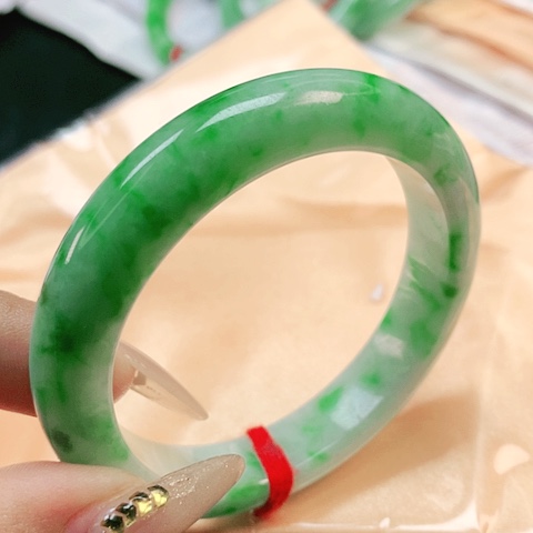 未镶嵌手镯翡翠2063