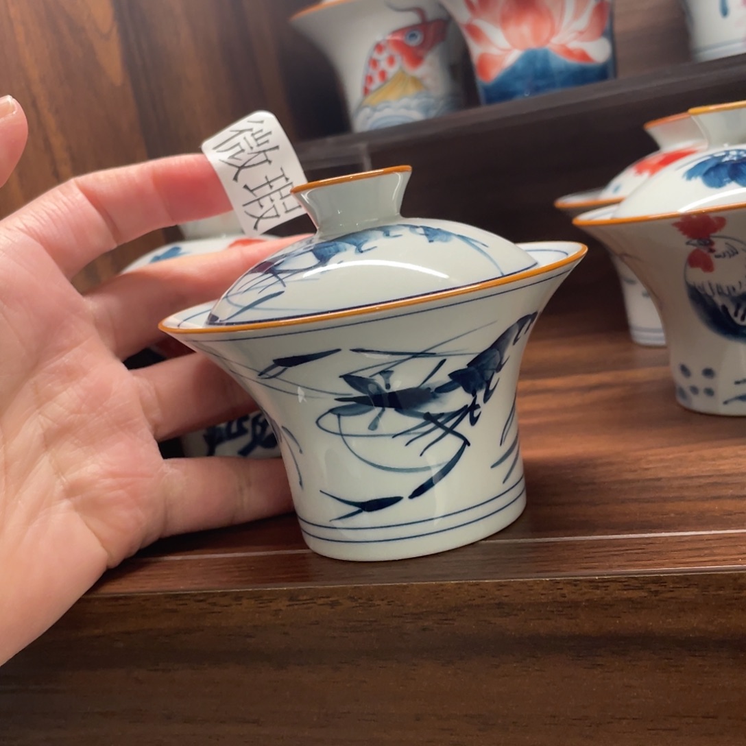 釉下手绘茶具微瑕