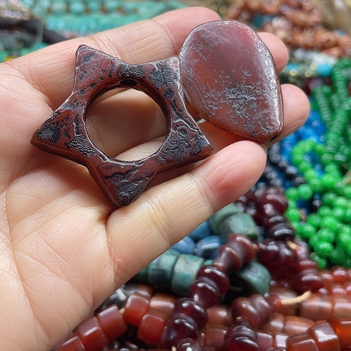 玛瑙/玉髓未镶嵌颈饰