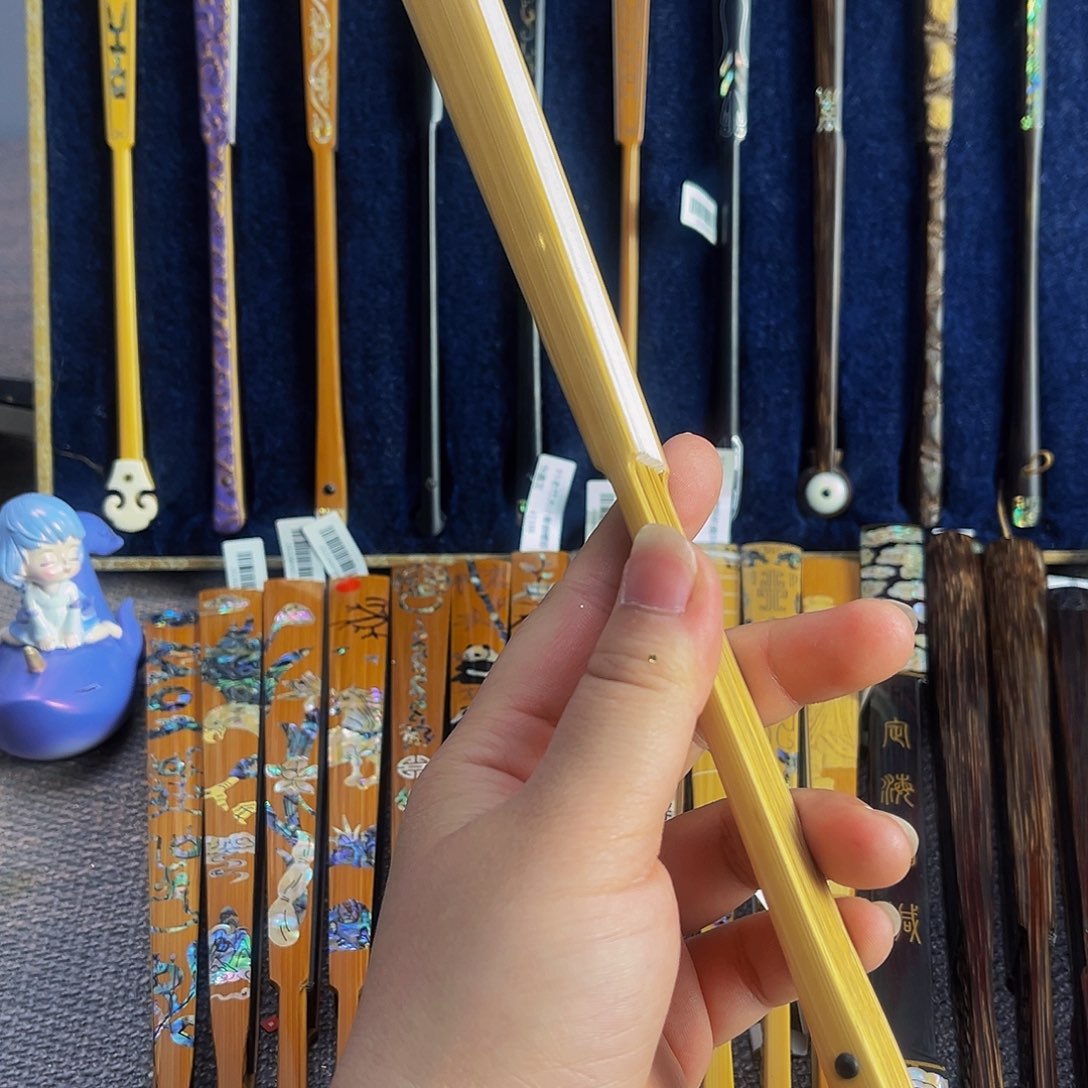 扇子扇子的形状非常奇特