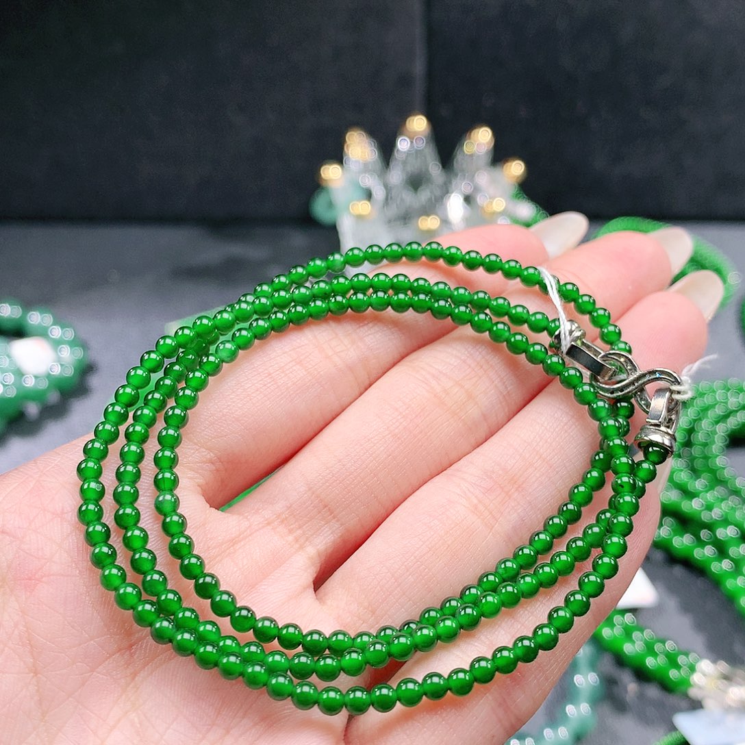 那***田翡翠未镶嵌手链项链