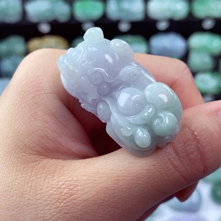 翡翠颈饰未镶嵌天然