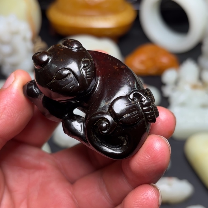 用***1和田玉未镶嵌挂件