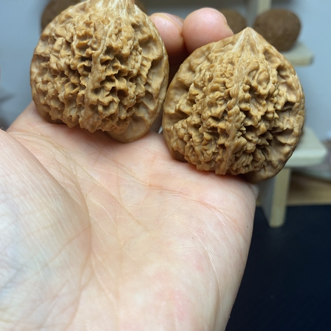 大叶紫檀（黑酸枝木类）43尺寸满天星一对