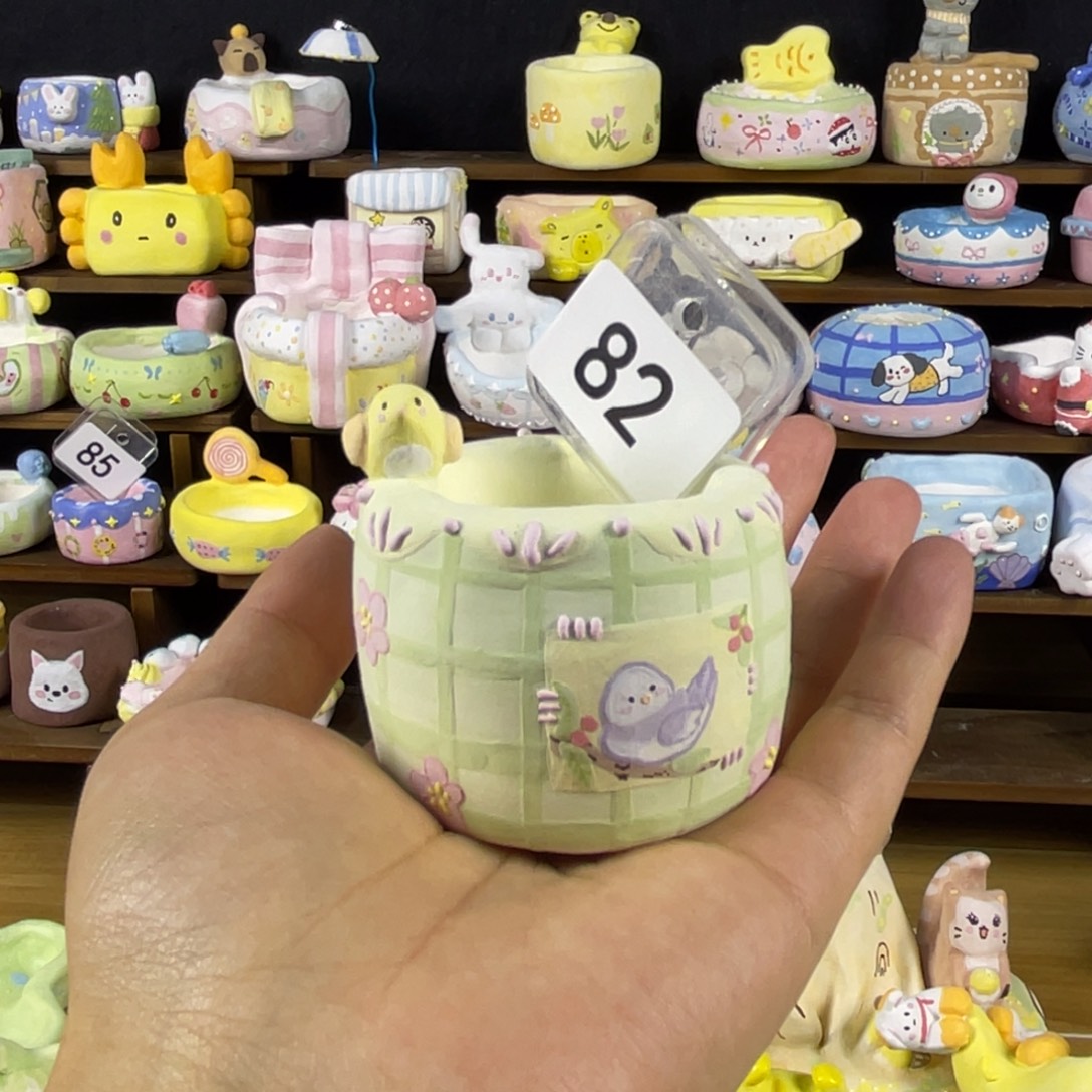 绛***紫82绿色布谷鸟盆成品