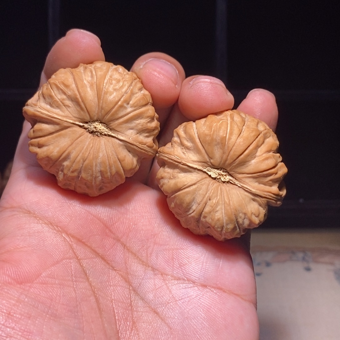 @***达文玩核桃把件全品44南瓜墩