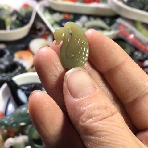 未镶嵌和田玉手机链