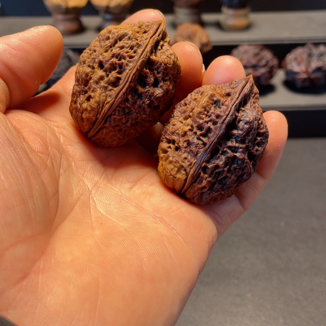 文玩核桃把件B将军冠35mm