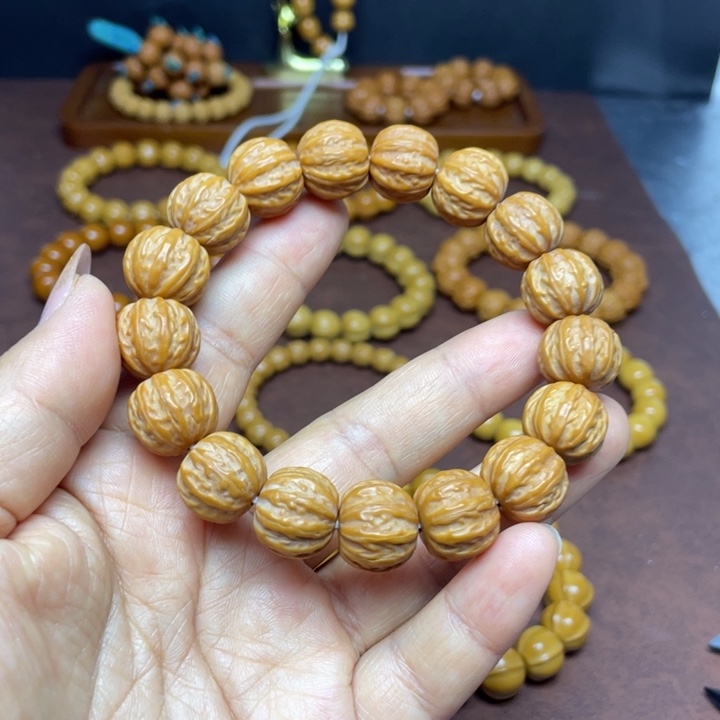 猴头核桃吊坠猴头