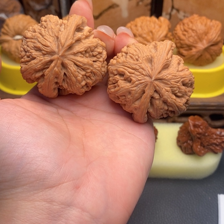 文玩核桃把件597平谷大粗筋45全品