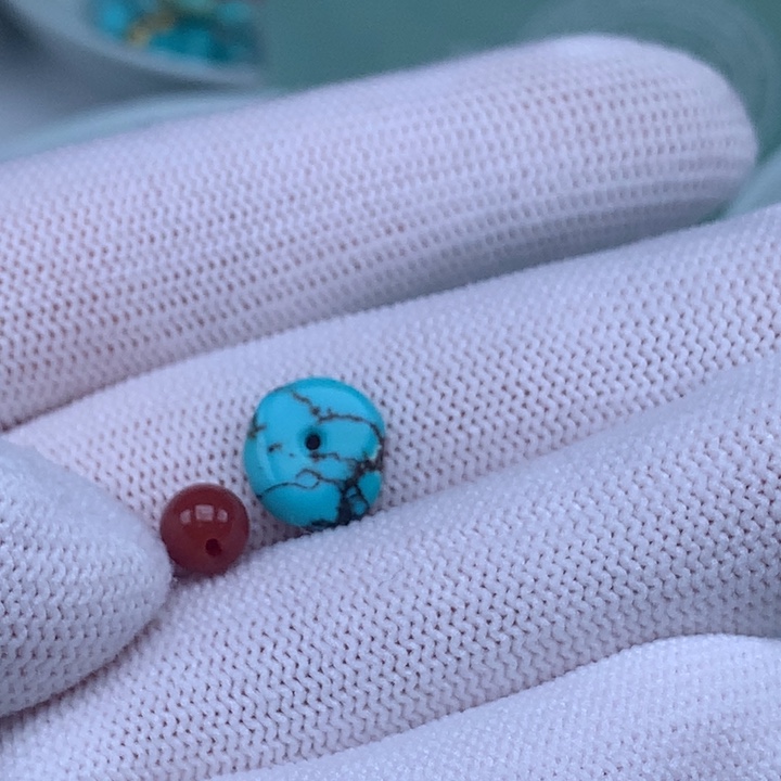 南红玛瑙未镶嵌珠宝奇石