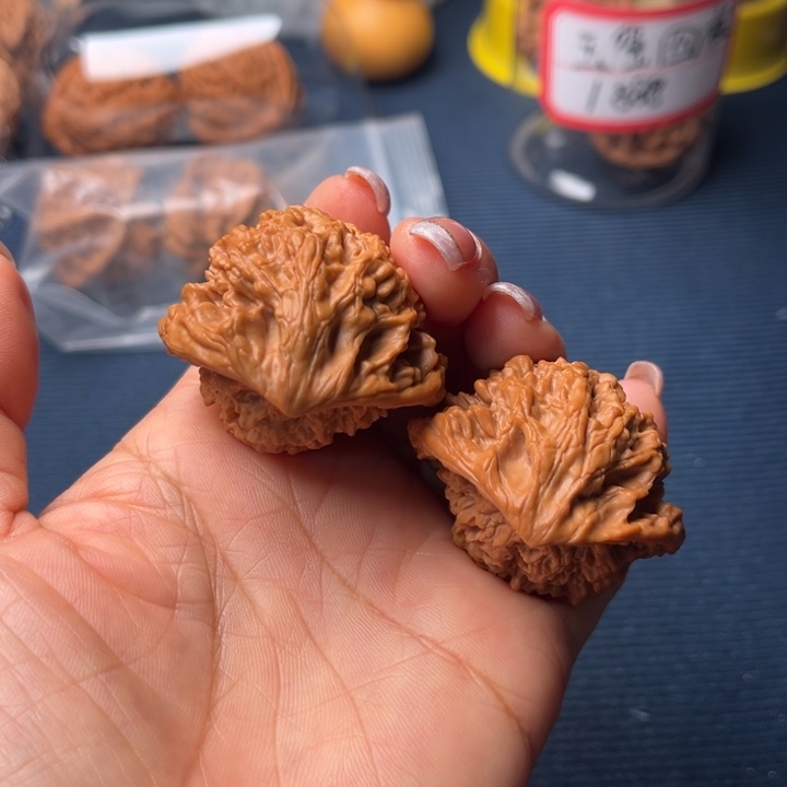 文玩核桃吊坠41蛇头全品